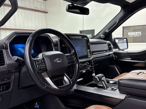 Used 2022 Ford F150 Platinum w/ Equipment Group 701A High image 8