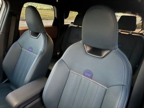 Certified 2025 MINI Cooper Countryman S w/ Comfort Package Max image 18