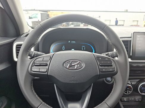 New 2026 Hyundai Venue SEL image 13