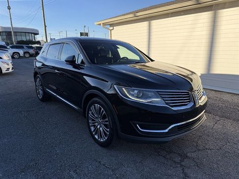 Used 2016 Lincoln MKX Reserve w/ Technology Package image 3