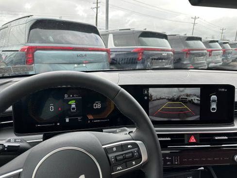 New 2026 Kia K5 GT-Line image 40