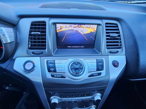 Used 2013 Nissan Murano SV w/ Value Pkg image 19