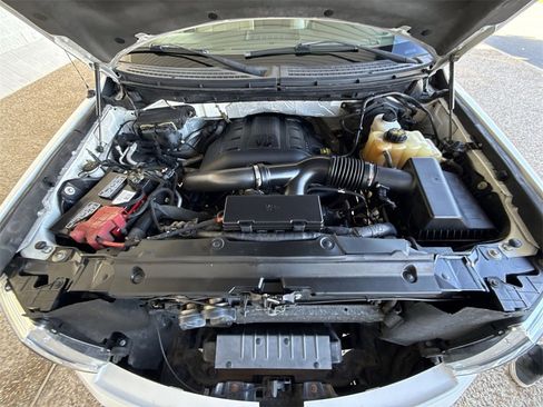 Used 2011 Ford F150 Lariat w/ Lariat Plus Pkg image 28