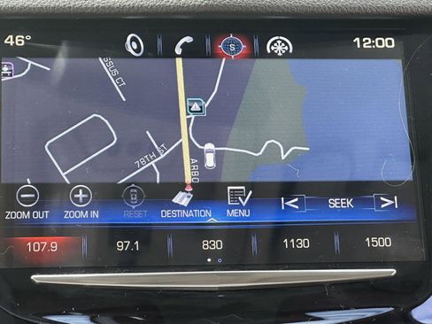 Used 2013 Cadillac SRX Premium image 10