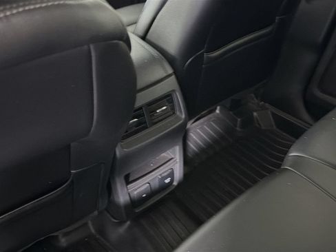 Used 2020 Ford Edge SEL w/ Convenience Package FWD image 26