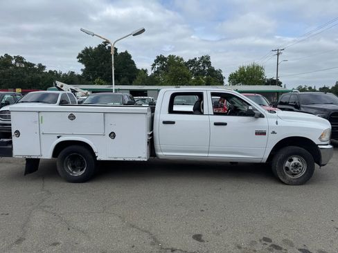 Used 2013 RAM 3500 Tradesman w/ Chrome Appearance Group AWD/4WD image 2