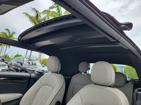 Used 2023 MINI Cooper S w/ Signature Upholstery Package FWD image 19