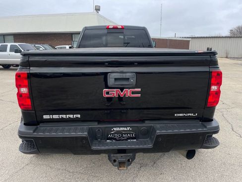Used 2016 GMC Sierra 3500 Denali w/ Duramax Plus Package image 4
