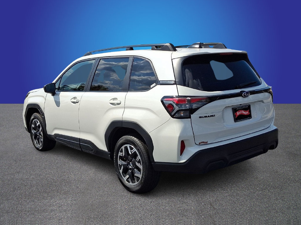 Used 2026 Subaru Forester Premium AWD/4WD image 6