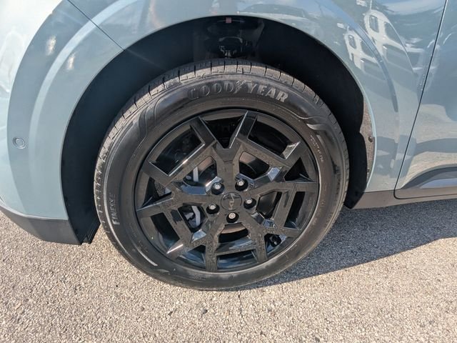 New 2027 Kia Carnival SX w/ Dark Edition Package FWD image 11
