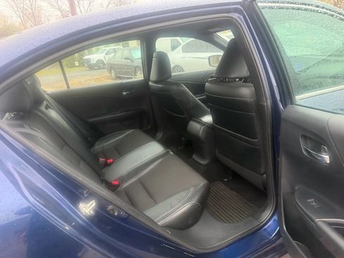 Used 2016 Honda Accord Sport image 26