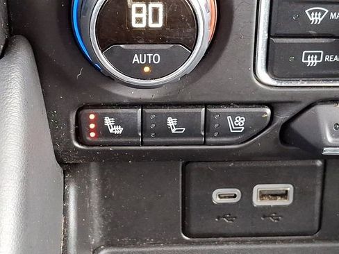 Used 2024 Chevrolet Tahoe Premier image 26