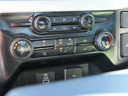 Used 2024 Ford F250 XLT image 20