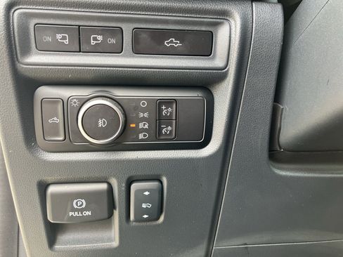 Used 2024 Ford F150 Lariat w/ Equipment Group 502A High AWD/4WD image 16