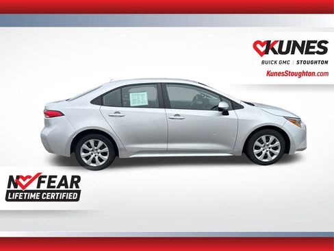 Used 2023 Toyota Corolla LE image 12