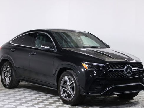 Used 2025 Mercedes-Benz GLE 450 4MATIC Coupe image 2