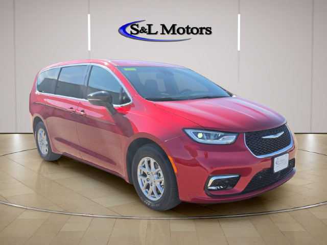 New 2026 Chrysler Pacifica Select FWD image 1