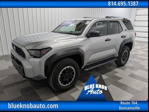 Used 2025 Toyota 4Runner TRD Off-Road image 1