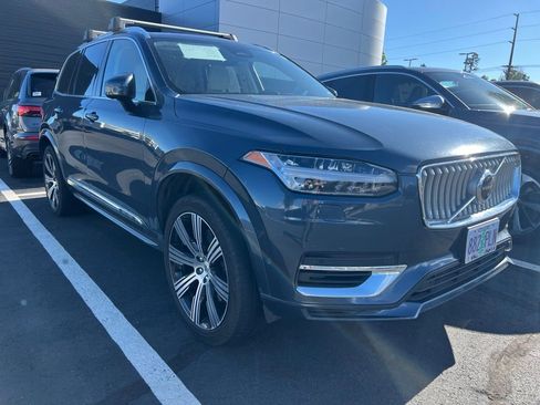 Used 2024 Volvo XC90 T8 Plus w/ Protection Package Premier AWD/4WD image 1