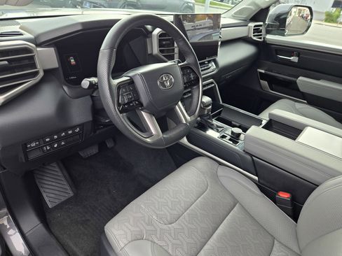 Used 2023 Toyota Sequoia Limited image 11