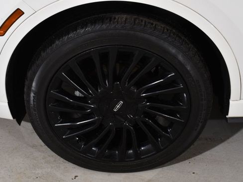 Used 2022 Lincoln Corsair Reserve w/ Equipment Group 201A image 22