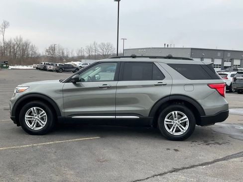 Used 2020 Ford Explorer XLT w/ Equipment Group 202A image 28