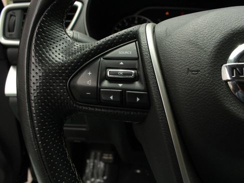 Used 2019 Nissan Maxima 3.5 SV w/ Floor Mat Group FWD image 27