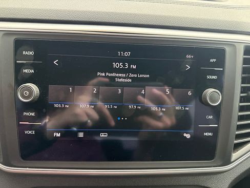 Used 2019 Volkswagen Atlas SE w/ Towing Package image 11