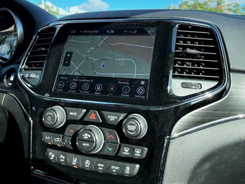 Used 2021 Jeep Grand Cherokee Limited w/ Quick Order Package 28K 80th RWD image 13