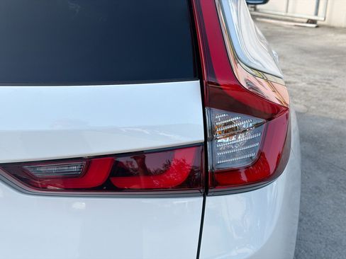 Certified 2024 Honda CR-V EX image 29