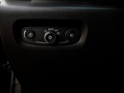 Used 2019 Chevrolet Traverse RS image 30