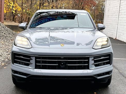 New 2026 Porsche Cayenne S image 22