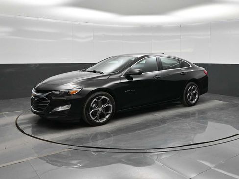 Used 2024 Chevrolet Malibu LT FWD image 4