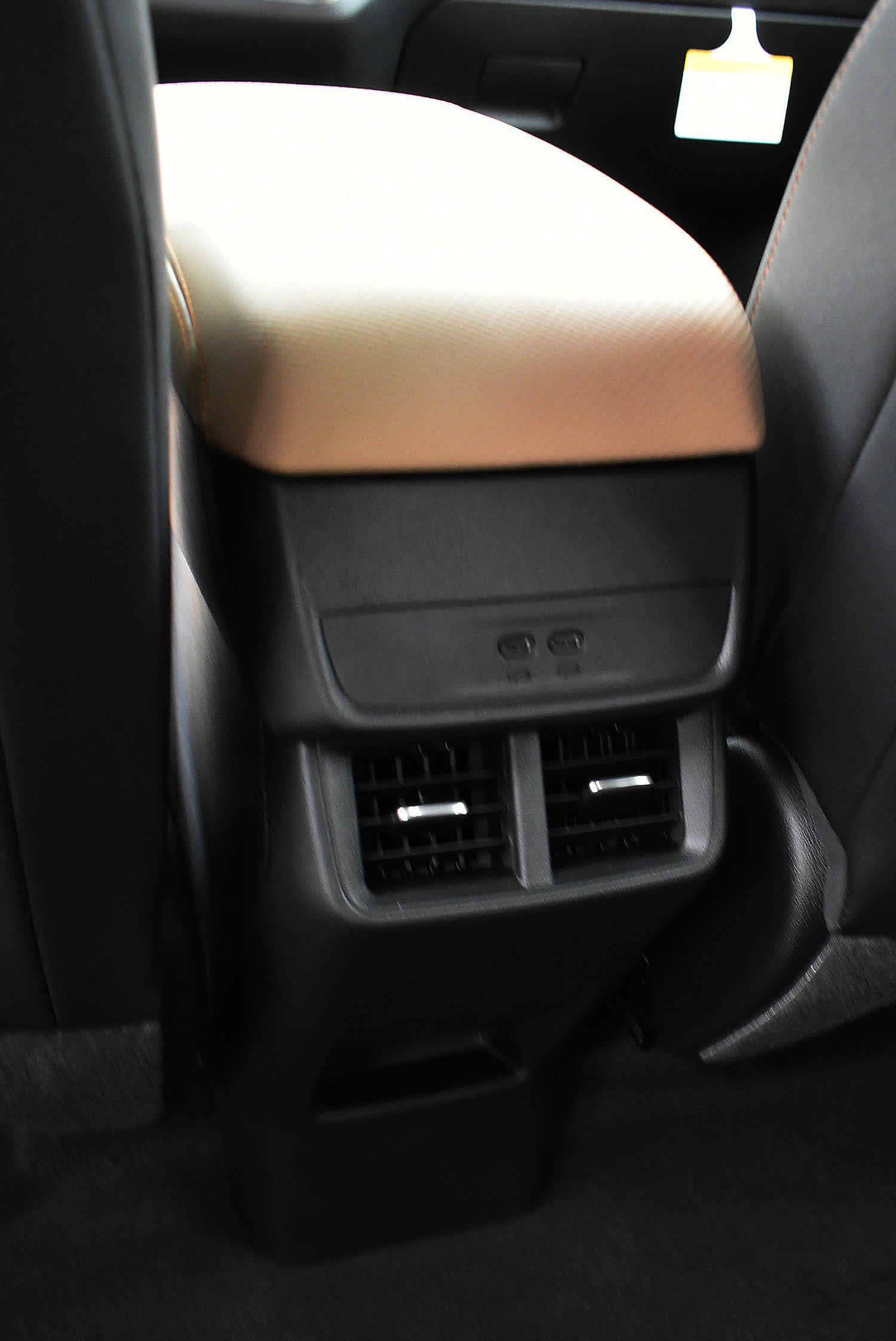 Used 2026 Chevrolet Equinox ACTIV w/ Convenience Package III AWD/4WD image 11
