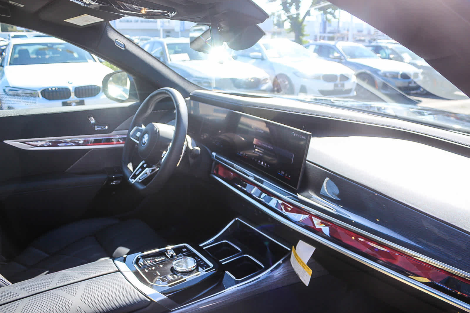 Used 2026 BMW 750e xDrive w/ Executive Package AWD/4WD image 15