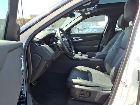 Used 2025 Land Rover Range Rover Velar Dynamic SE image 16