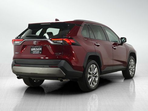 Used 2025 Toyota RAV4 Limited w/ Weather Package image 5