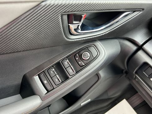 Used 2025 Subaru Crosstrek 2.5i Limited image 19