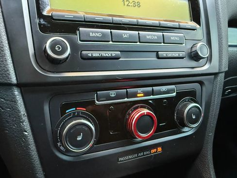 Used 2011 Volkswagen GTI 2.0T 2-Door FWD image 28