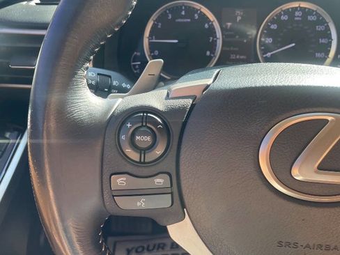 Used 2016 Lexus IS 200t RWD image 21