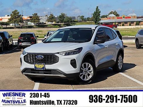 Used 2025 Ford Escape Active AWD/4WD image 1