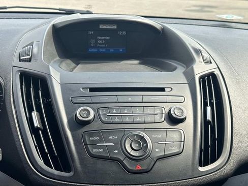 Used 2017 Ford Escape S image 35