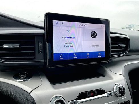 Used 2023 Ford Explorer XLT image 19