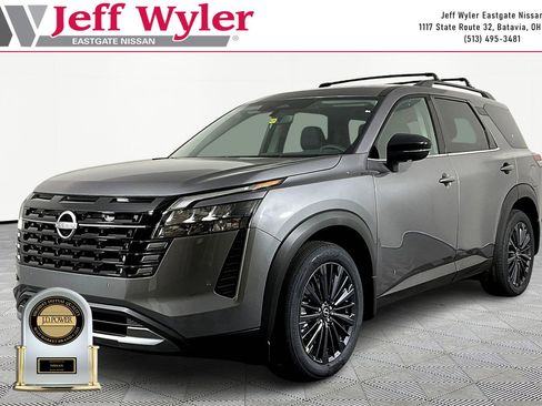 New 2026 Nissan Pathfinder SL AWD/4WD image 1