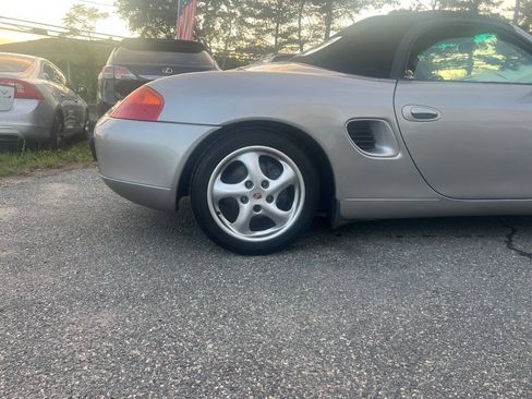 Used 2000 Porsche Boxster RWD image 33
