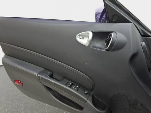 Used 2008 Nissan 350Z Enthusiast RWD image 26