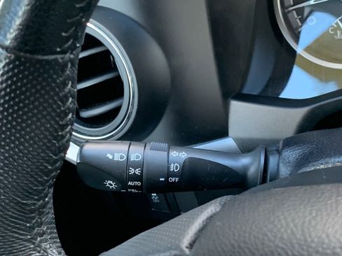 Used 2021 Toyota Tacoma SR5 image 20