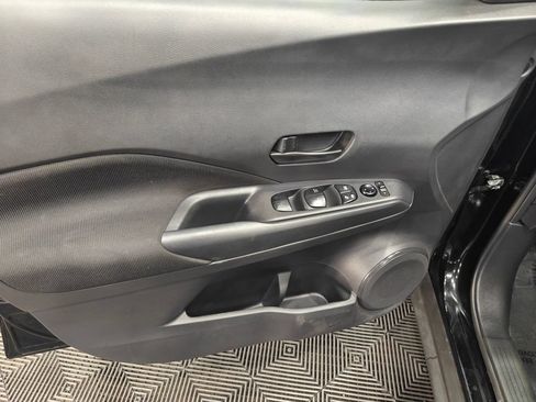 Used 2025 Nissan Kicks Play S FWD image 32