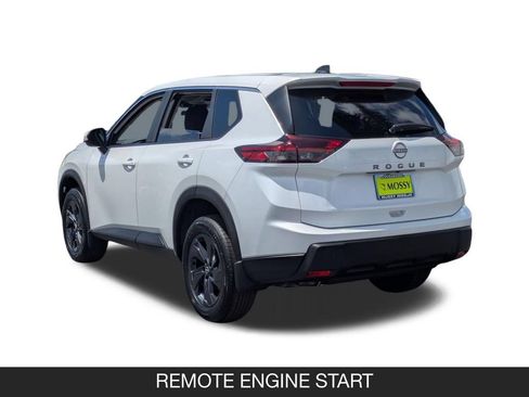 New 2026 Nissan Rogue SV FWD image 9