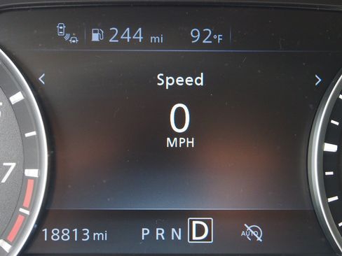Used 2025 Nissan Frontier SV RWD image 29
